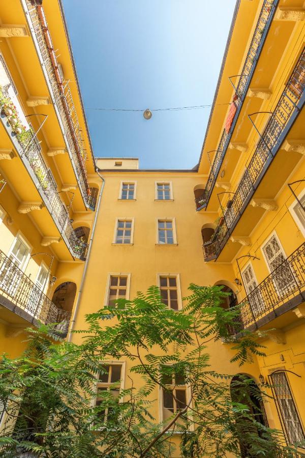 Downtown Luxury Apartment Boedapest Buitenkant foto