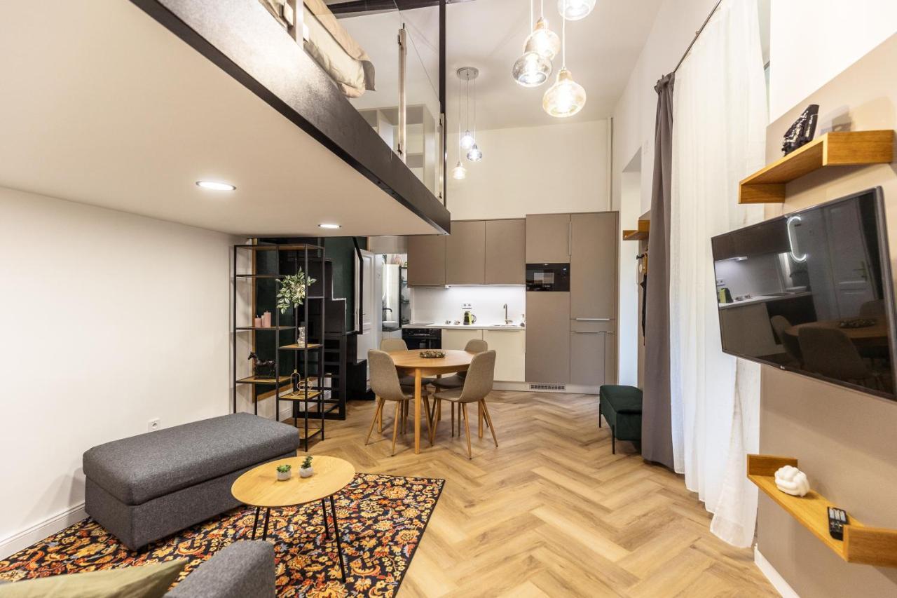 Downtown Luxury Apartment Boedapest Buitenkant foto