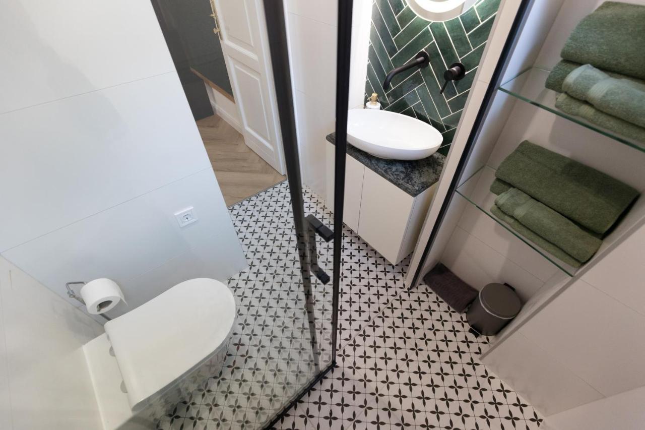 Downtown Luxury Apartment Boedapest Buitenkant foto
