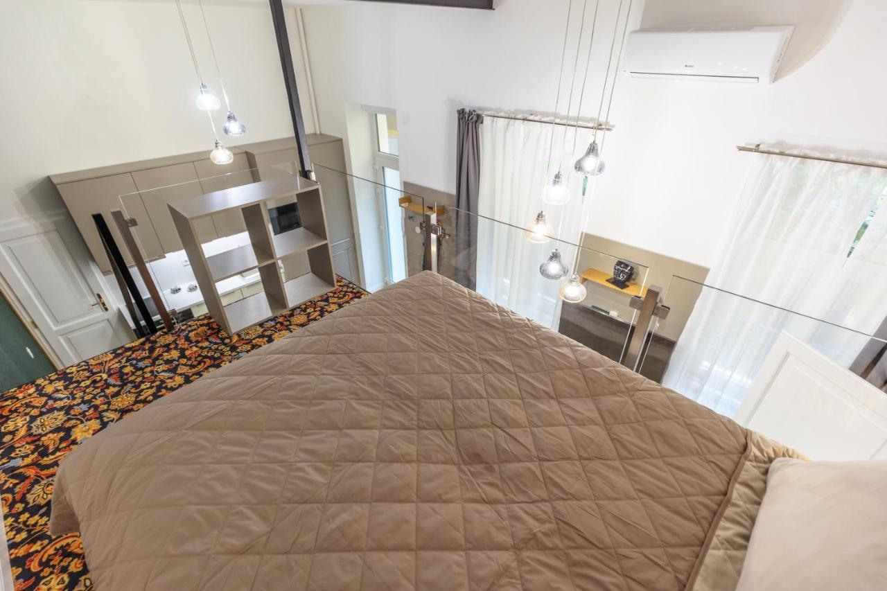 Downtown Luxury Apartment Boedapest Buitenkant foto